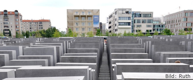 Holocaustgedenkstätte Berlin; Bild: Ruth Rudolph / pixelio.de